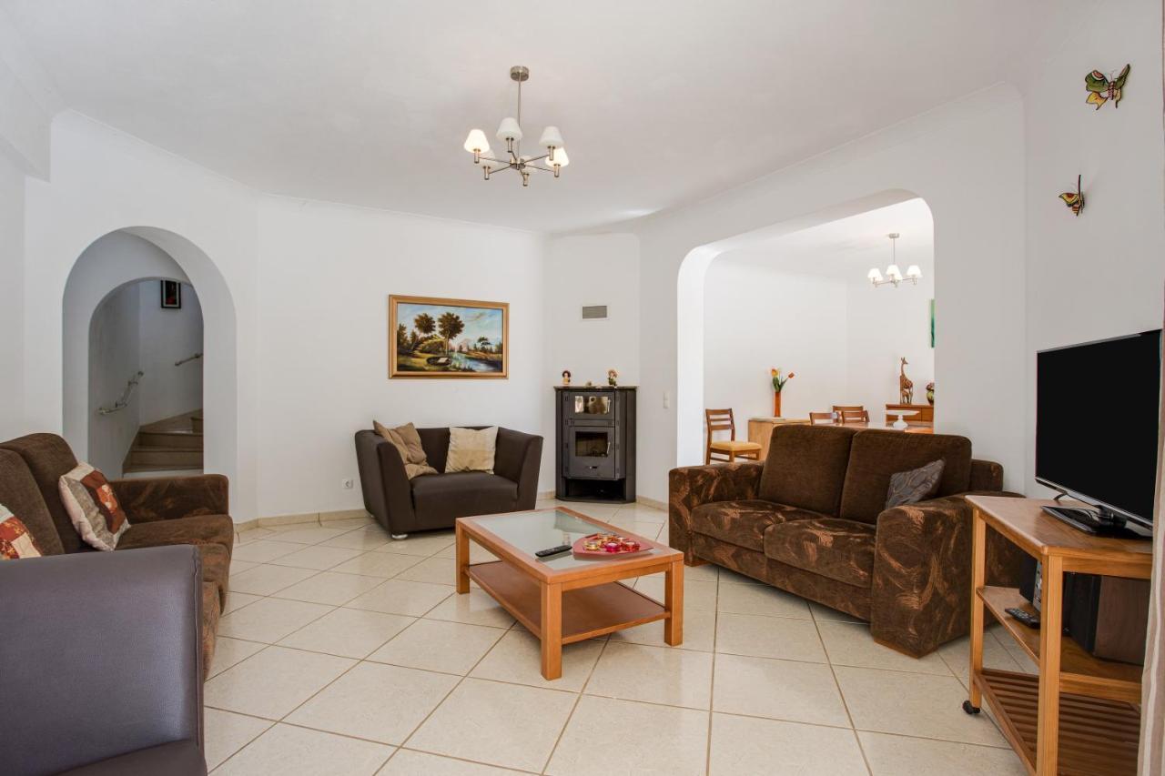 Casa Das Romanzeiras 卡武埃鲁 外观 照片