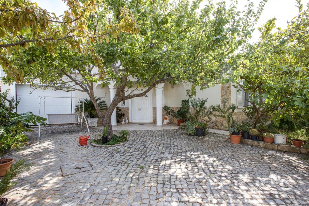 Casa Das Romanzeiras 卡武埃鲁 外观 照片